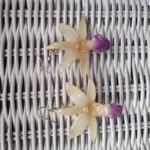 Preserved floral resin earrings